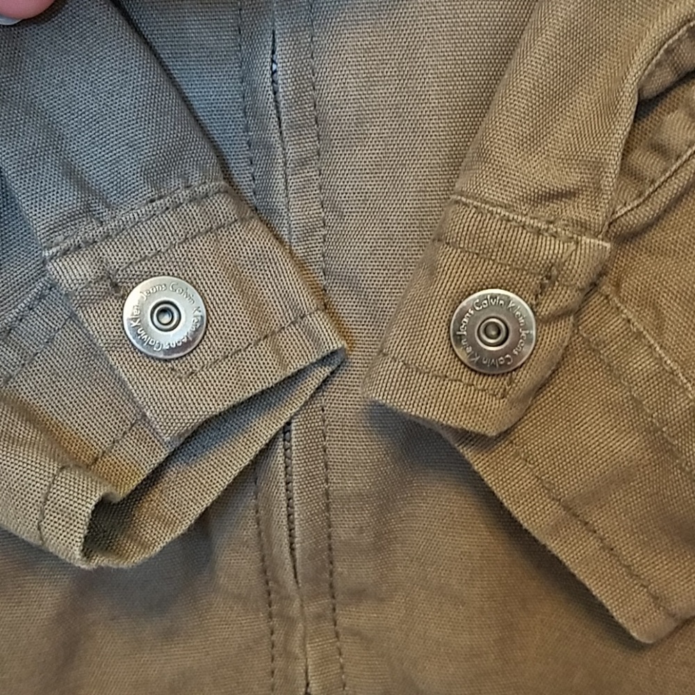 🚫SOLD🚫 ▪Calvin Klein Jeans ▪Brown Zip Up Jacket - Picture 4 of 8